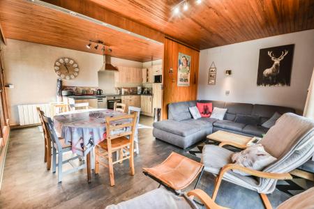 Rent in ski resort 3 room apartment 6 people (2204) - Résidence le By - Les Gets