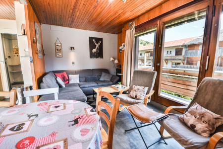 Rent in ski resort 3 room apartment 6 people (2204) - Résidence le By - Les Gets