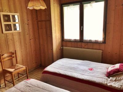 Rent in ski resort 3 room apartment 5 people - Résidence les Clos - Les Gets - Bedroom