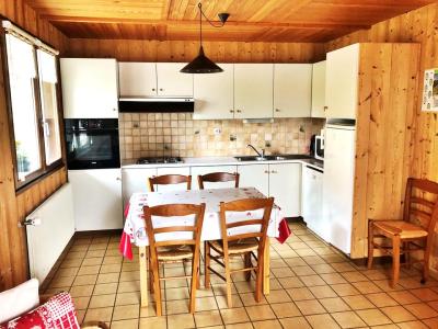 Rent in ski resort 3 room apartment 5 people - Résidence les Clos - Les Gets - Living room