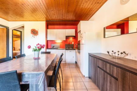 Rent in ski resort 3 room apartment 6 people (15) - Résidence les Clos - Les Gets - Living room