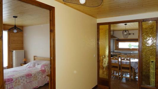 Rent in ski resort 3 room apartment 6 people (138) - Résidence les Mélèzes - Les Gets - Corridor