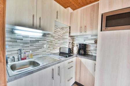 Rent in ski resort Studio sleeping corner 4 people - Résidence Longues Poses - Les Gets - Kitchenette