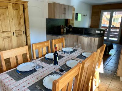 Rent in ski resort 2 room apartment cabin 6 people (07) - Résidence Marcelly - Les Gets - Apartment