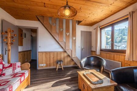 Location au ski Appartement 3 pièces duplex 5-6 personnes - Résidence Marcelly - Les Gets - Séjour