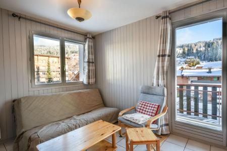 Ski verhuur Appartement 3 kamers 5 personen (210) - Résidence Marjolaine - Les Gets - Woonkamer