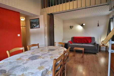 Location au ski Studio mezzanine 4-6 personnes (N01) - Résidence Nabor - Les Gets - Séjour