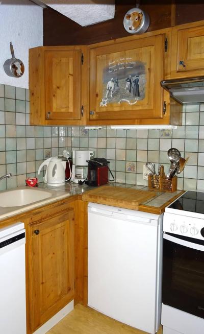 Location au ski Appartement 3 pièces 8 personnes - Résidence Ranfolly - Les Gets - Kitchenette