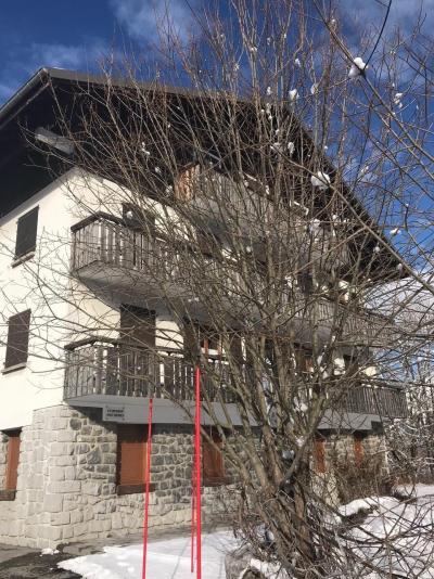 Rent in ski resort 2 room apartment 4 people - Résidence Retour aux neiges  - Les Gets - Winter outside