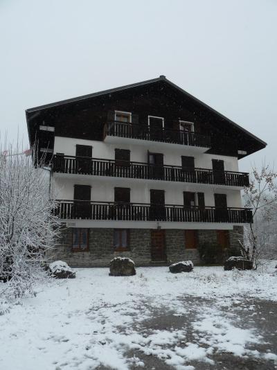 Soggiorno sugli sci Appartamento 3 stanze per 5 persone - Résidence Retour aux neiges  - Les Gets - Esteriore inverno