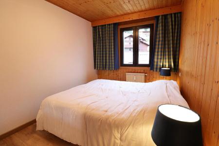 Ski verhuur Appartement 3 kamers 6 personen (92) - Résidence Saint Guibert - Les Gets - Kamer