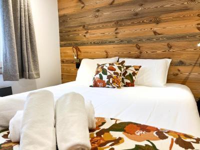 Rent in ski resort 3 room apartment 4 people - Résidence Sapin - Les Gets - Bedroom