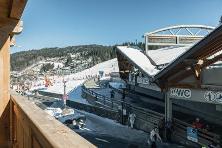 Ski verhuur Appartement 5 kamers 10 personen (101) - Teka - Les Gets - Buiten winter