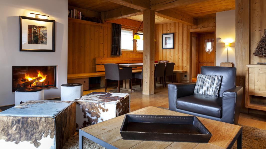 Rent in ski resort Les Chalets Les Granges d'en Haut 1 - Les Houches - Settee