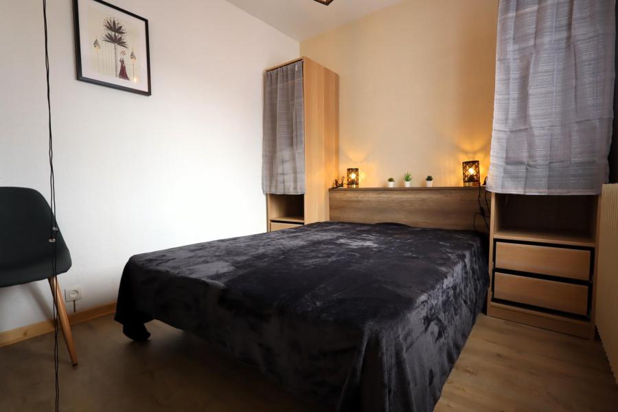 Rent in ski resort Studio sleeping corner 4 people (H799) - Résidence les Esserts - Les Houches - Bedroom