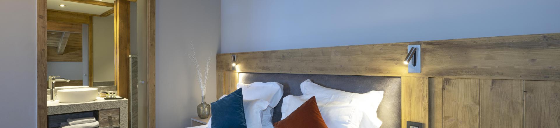 Rent in ski resort 4 room apartment 8 people - Les Chalets Eléna - Les Houches - Master bedroom