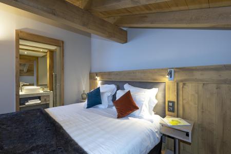 Rent in ski resort 4 room apartment 8 people - Les Chalets Eléna - Les Houches - Master bedroom