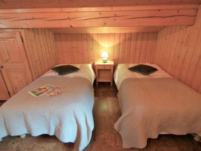 Rent in ski resort 3 room chalet 6 people (1) - Pierre Blanche - Les Houches - Bedroom