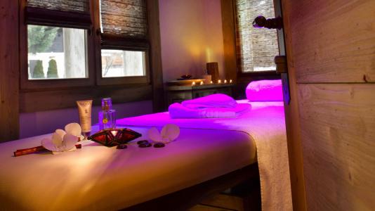 Skiverleih Résidence Boutique Le Hameau de Pierre Blanche - Les Houches - Körpermassage