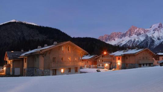 Vacanze in montagna Résidence le Hameau de Pierre Blanche - Les Houches - Esteriore inverno