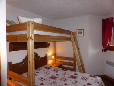Rent in ski resort 2 room apartment 4 people (Berard 04) - Résidence les Hauts de Chavants - Les Houches - Bedroom