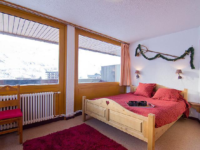 Аренда на лыжном курорте Апартаменты 3 комнат 6 чел. (2) - Aravis - Les Menuires - Двухспальная кровать