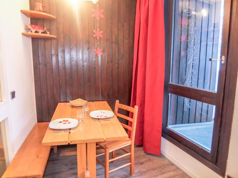 Rent in ski resort 1 room apartment 2 people (3) - Armoise - Les Menuires - Living room