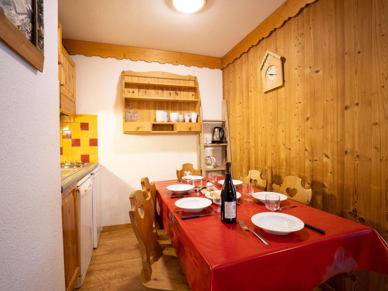 Ski verhuur Appartement 2 kamers 6 personen (5) - Balcons d'Olympie - Les Menuires - Woonkamer