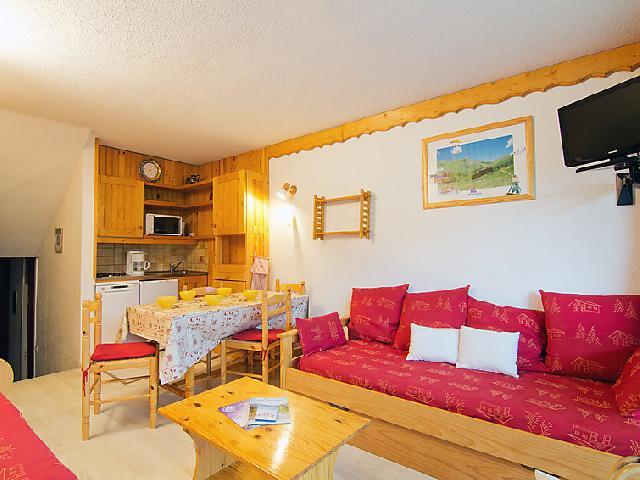 Rent in ski resort 2 room apartment 5 people (5) - Brelin - Les Menuires - Living room