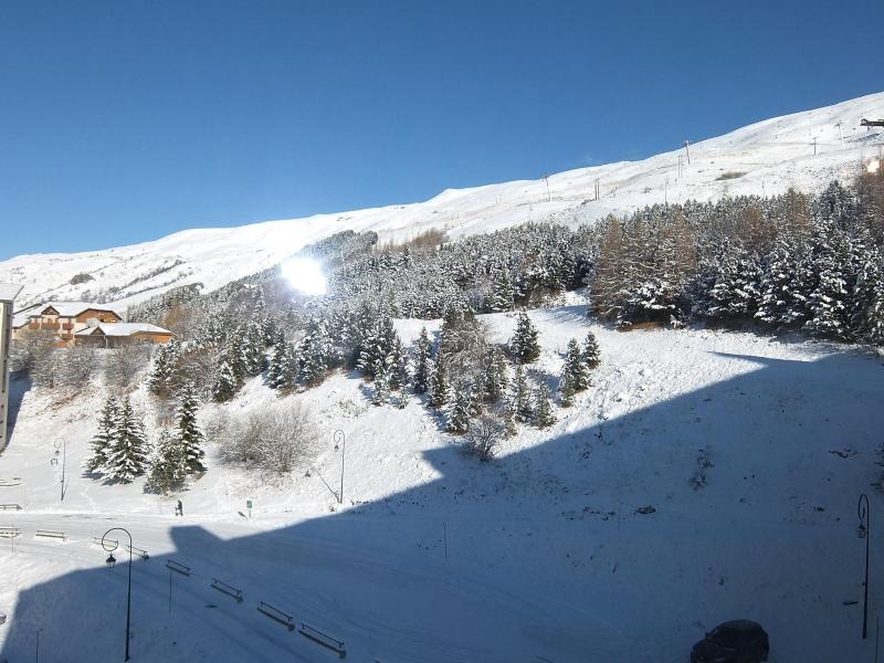 Аренда на лыжном курорте Апартаменты 2 комнат 4 чел. (11) - Caron - Les Menuires - зимой под открытым небом