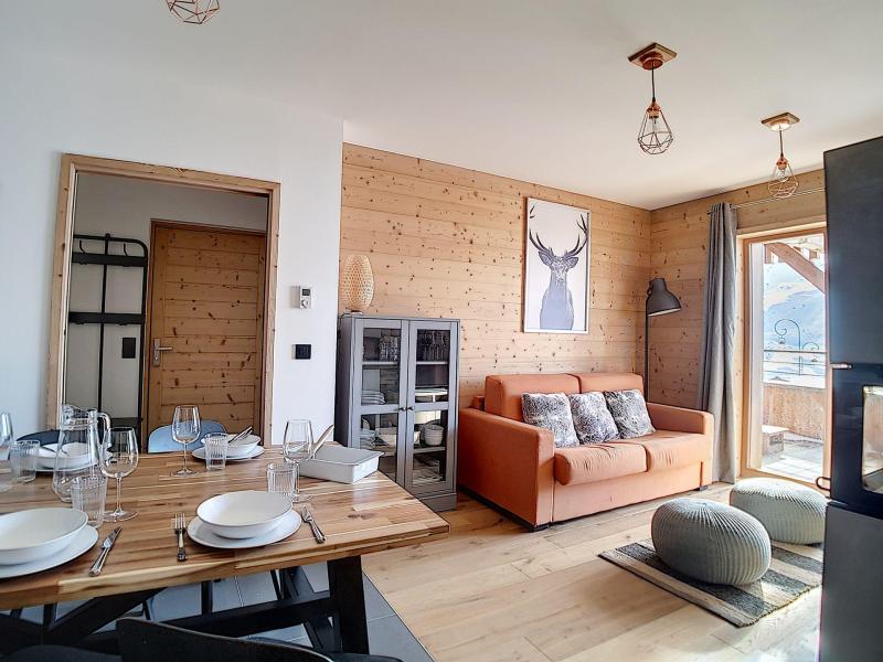 Rent in ski resort 4 room apartment 4-6 people (101) - Chalet 2000 - Les Menuires - Living room