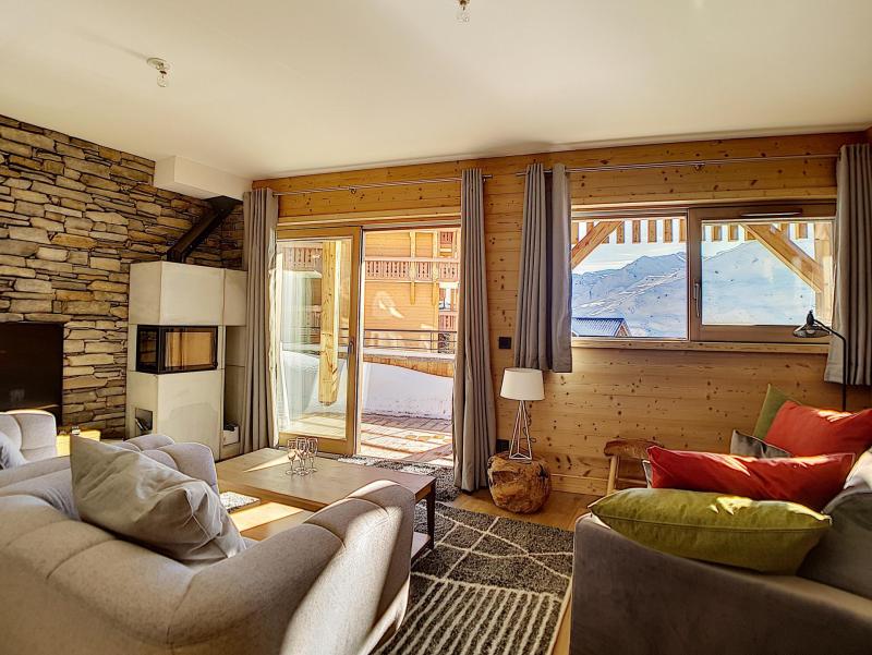 Rent in ski resort 4 room apartment 4-6 people (102) - Chalet 2000 - Les Menuires - Living room