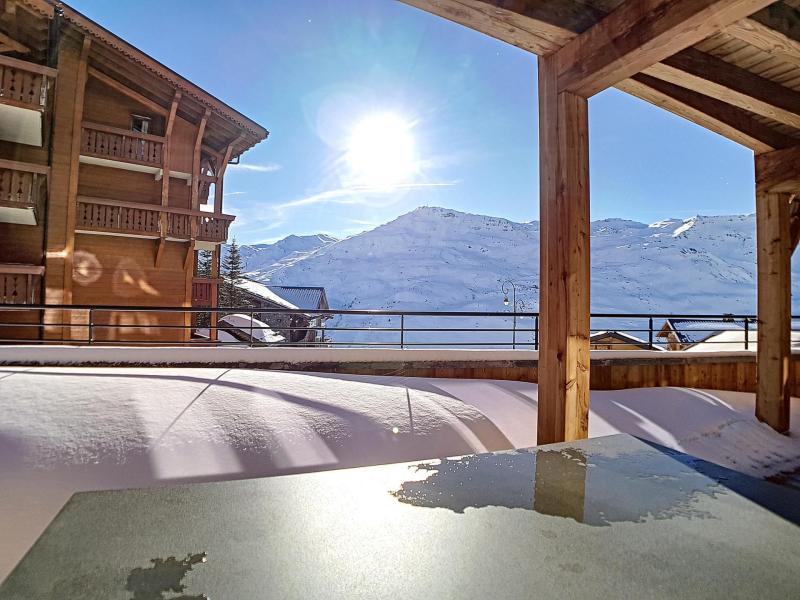 Аренда на лыжном курорте Апартаменты 4 комнат  4-6 чел. (102) - Chalet 2000 - Les Menuires - зимой под открытым небом