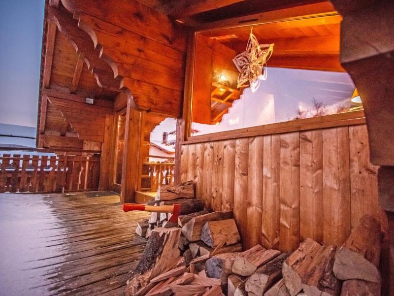 Location au ski Chalet 8 pièces 15 personnes - Chalet Bettaix Rose - Les Menuires - Terrasse