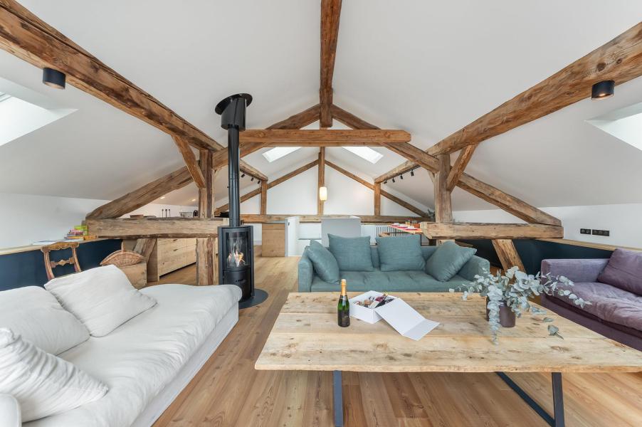 Rent in ski resort 6 room chalet 12 people - Chalet Blom - Les Menuires - Living room
