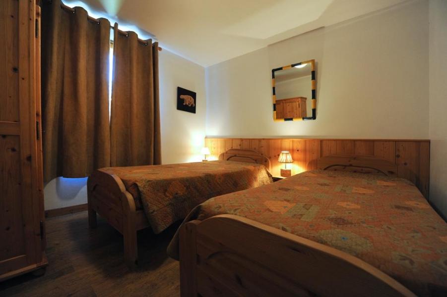 Skiverleih 6 Zimmer Maisonettewohnung für 13 Personen - Chalet Cristal - Les Menuires - Doppelbett