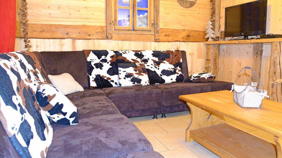 Rent in ski resort Chalet du Berger - Les Menuires - Bench seat