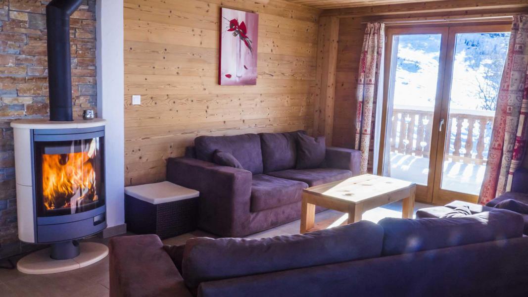 Rent in ski resort Chalet Eglantier - Les Menuires - Living room