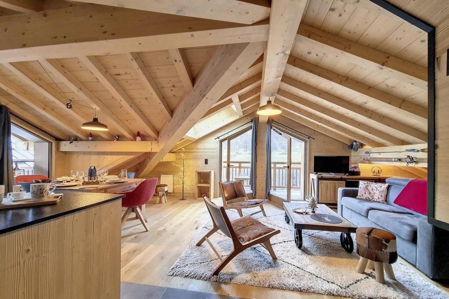 Rent in ski resort 3 room chalet 6 people (YDILIA6) - Chalet Eterlou - Les Menuires - Living room