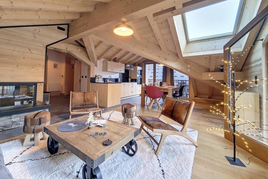 Ski verhuur Chalet 3 kamers 6 personen (YDILIA6) - Chalet Eterlou - Les Menuires - Woonkamer