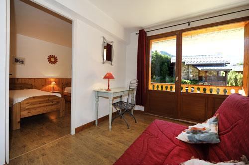 Rent in ski resort 6 room duplex apartment 13 people (1) - Chalet le Cristal - Les Menuires - Bed-settee