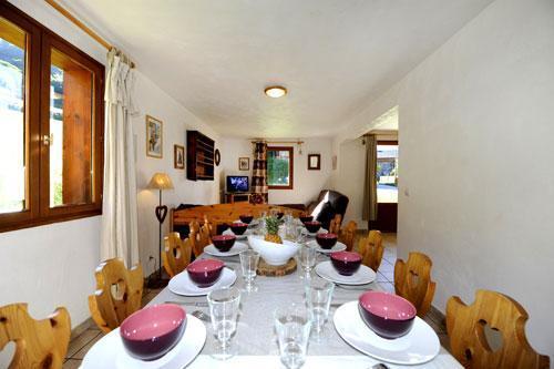 Rent in ski resort 6 room duplex apartment 13 people (1) - Chalet le Cristal - Les Menuires - Table