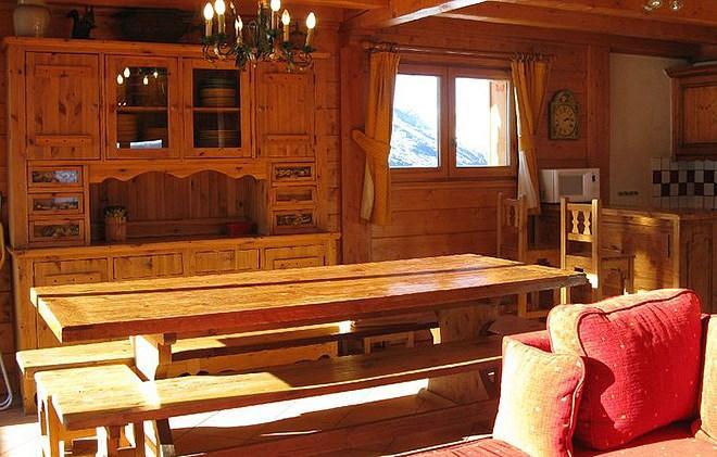Rent in ski resort Chalet les Marmottes - Crintallia - Les Menuires - Dining area