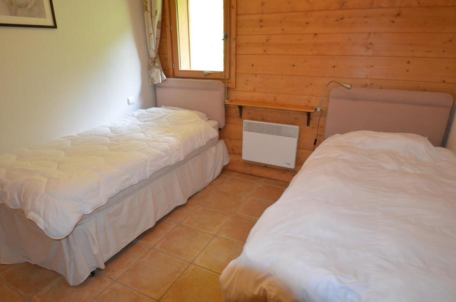Ski verhuur Appartement 4 kamers 6 personen (B4) - Chalets du Doron - Les Menuires - Kamer