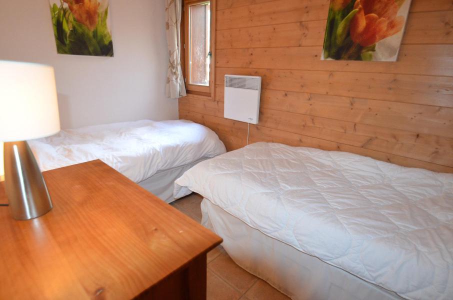 Location au ski Appartement 4 pièces 6 personnes (B4) - Chalets du Doron - Les Menuires - Chambre