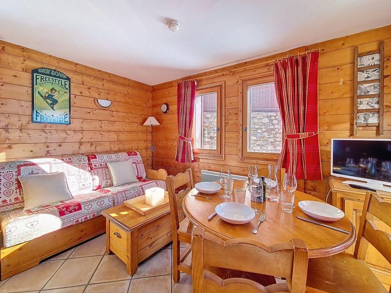 Location au ski Appartement 2 pièces 4 personnes (V17) - Hameau des Airelles - Les Menuires - Séjour
