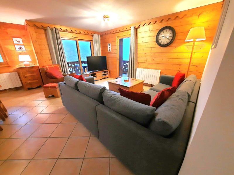 Rent in ski resort 4 room apartment 6 people (A7) - Hameau des Marmottes - Les Menuires - Living room