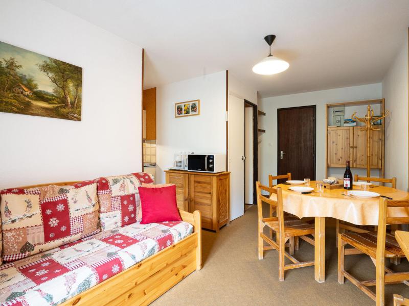 Rent in ski resort 1 room apartment 4 people (8) - L'Astragale - Les Menuires - Living room