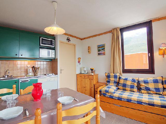 Rent in ski resort 1 room apartment 4 people (1) - La Boédette - Les Menuires - Living room