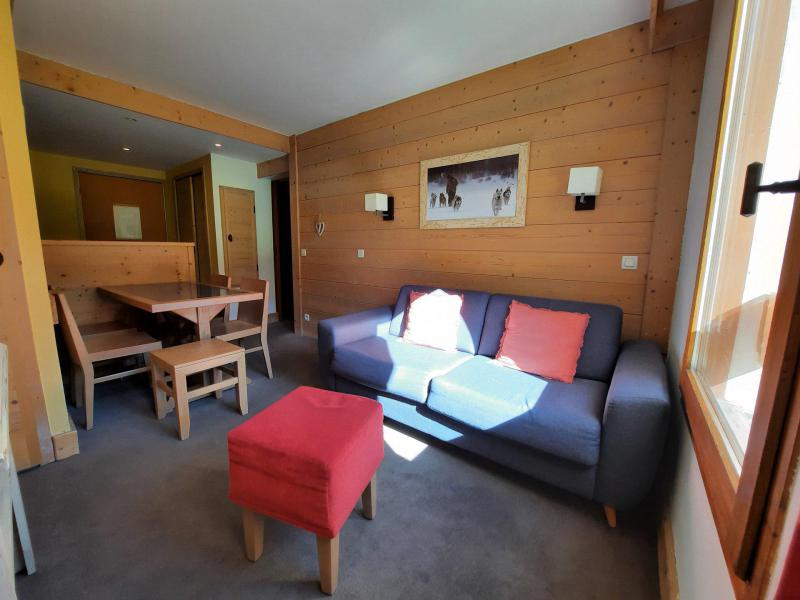 Ski verhuur Appartement 2 kamers 4 personen (202) - La Résidence Aconit - Les Menuires - Woonkamer